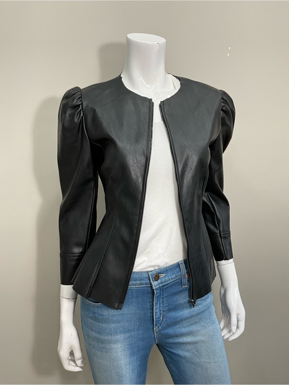 DO+BE Black Faux Leather Puff Sleeve Peplum Zip Jacket XS Vegan Leather Chic